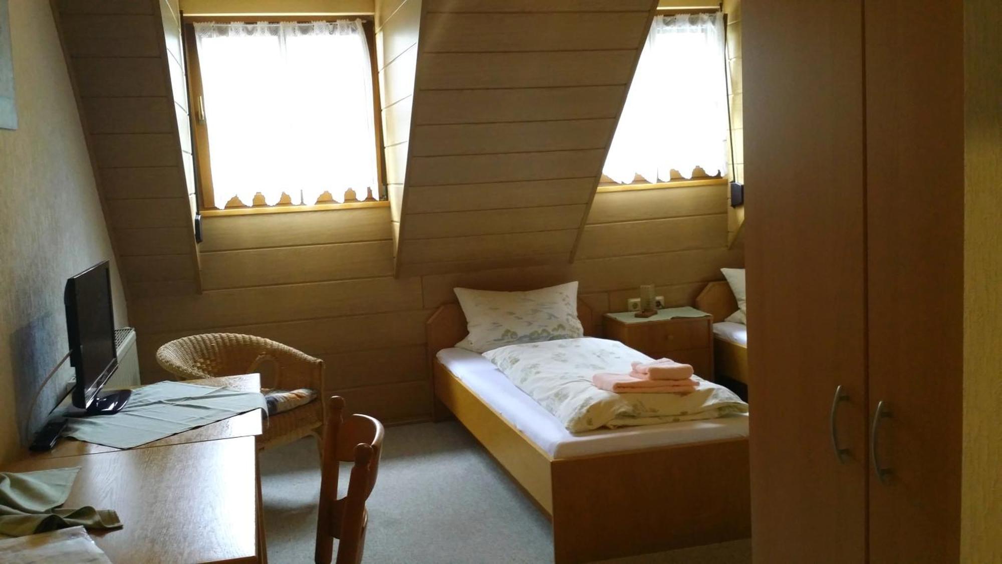 Landgasthof Zum Hirschen Hafenlohr Room photo