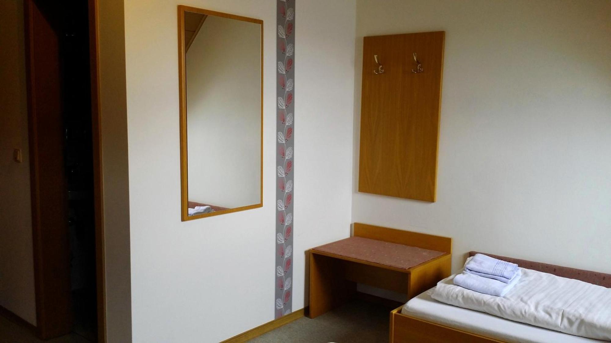 Landgasthof Zum Hirschen Hafenlohr Room photo
